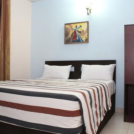 Bluespring Hotel Maryland Zewnętrze zdjęcie