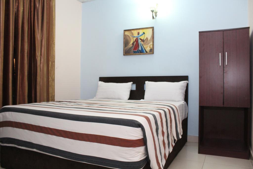 Bluespring Hotel Maryland Zewnętrze zdjęcie