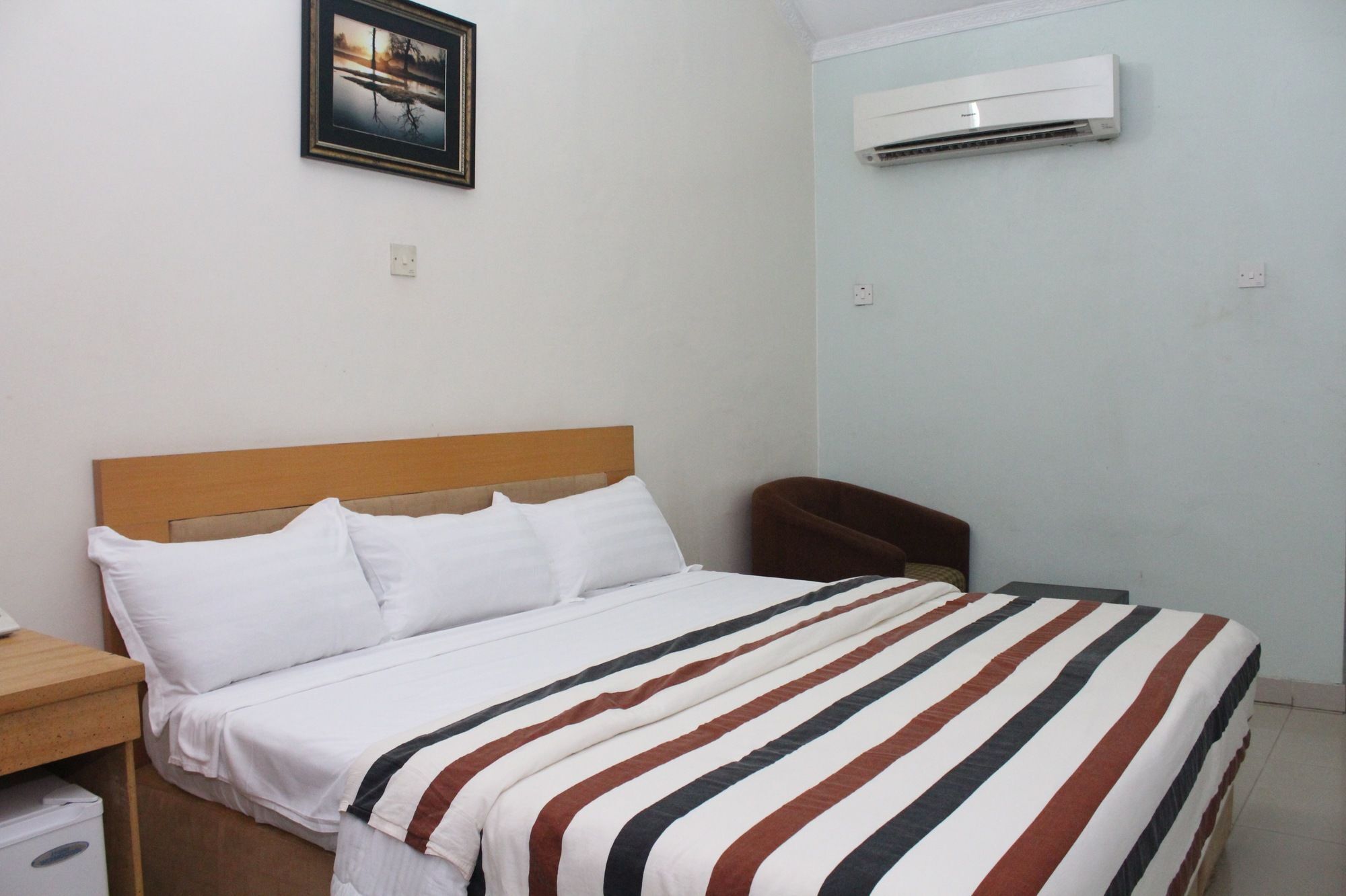 Bluespring Hotel Maryland Zewnętrze zdjęcie